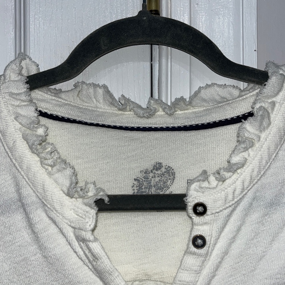 Anthropologie Pilcro cream ruffle detail long sleeve knit Henley Size XL - Picture 2 of 6
